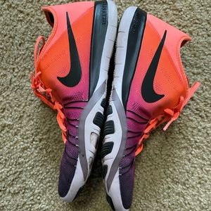 Women’s nike training shoes
